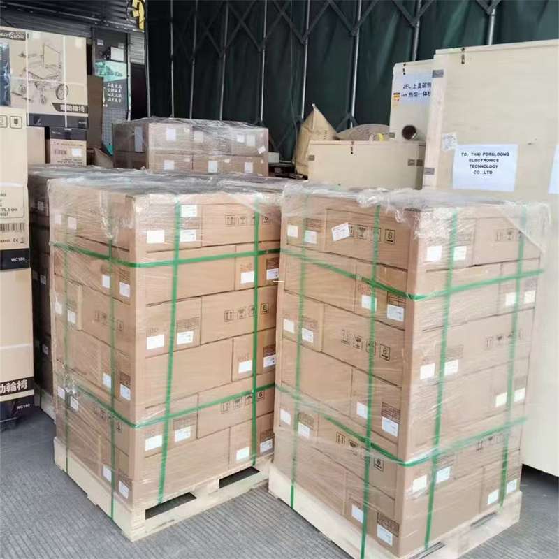 八宿县博湖县：物流专线的高效货运之旅