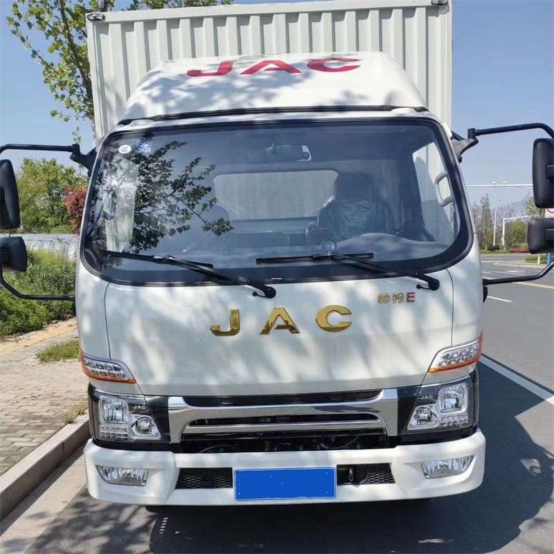 八宿县错那县：物流专线的高效货运之旅